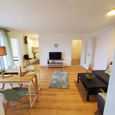 Apartament Reindeer - Wohnen Ueber Den Daechern Von Traun *